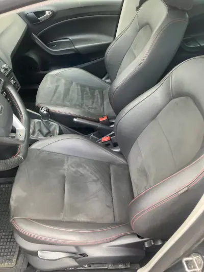 SEAT Ibiza 2016 - 13900 EUR, 118800 km - AUTO.MOTO.pt - 118800km - foto 19 de 24