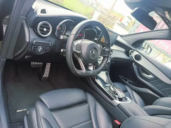 Mercedes-Benz GLC 250 2017 - 35000 EUR, 152236 km - AUTO.MOTO.pt - 152236km - foto 5 de 26