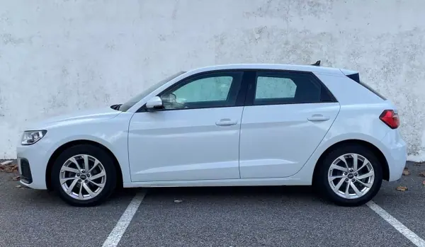 Audi A1 Sportback 2022 - 16900 EUR, 89983 km - AUTO.MOTO.pt - 89983km - foto 7 de 14