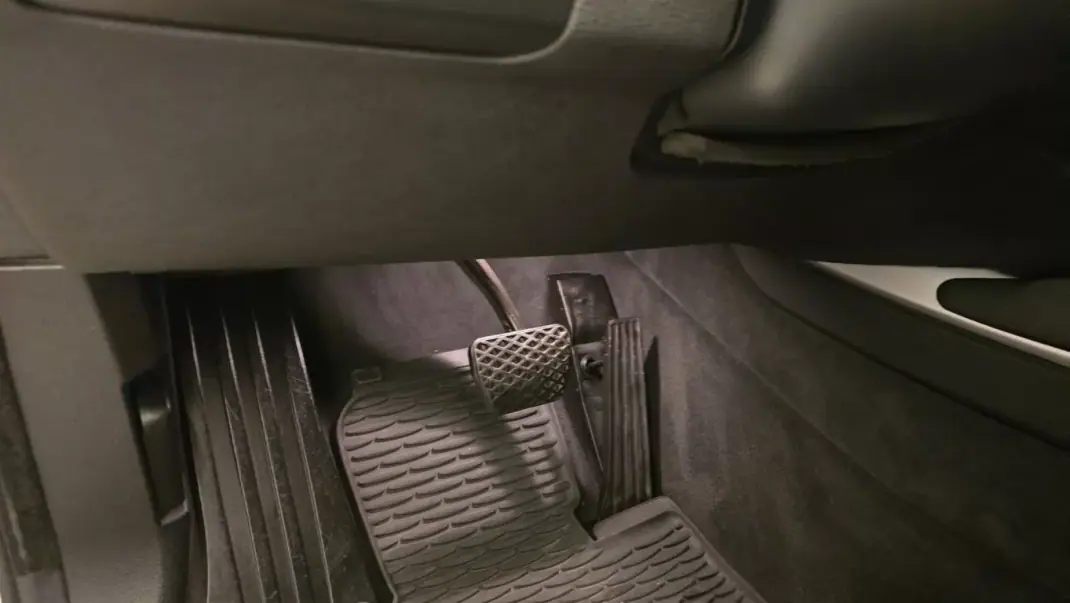 BMW X6 2008 - 25900 EUR, 157944 km - AUTO.MOTO.pt - 157944km - foto 35 de 54