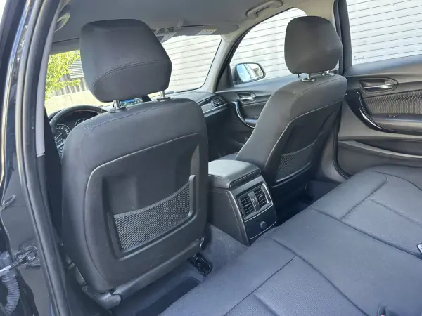 BMW 116 2016 - 12900 EUR, 220000 km - AUTO.MOTO.pt - 220000km - foto 46 de 53