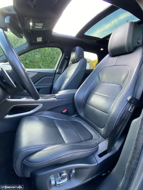 Jaguar F-Pace 2017 - 22500 EUR, 160000 km - AUTO.MOTO.pt - 160000km - foto 13 de 14