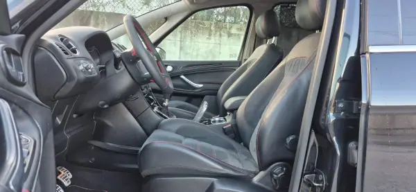 Ford S-Max 2010 - 13750 EUR, 245000 km - AUTO.MOTO.pt - 245000km - foto 5 de 22