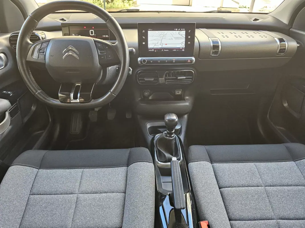 Citroën C4 Cactus 2020 - 11000 EUR, 149429 km - AUTO.MOTO.pt - 149429km - foto 8 de 21