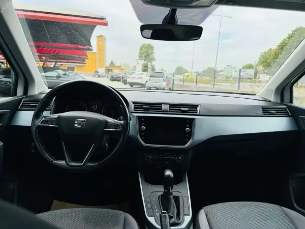 SEAT Arona 2021 - 15999 EUR, 100000 km - AUTO.MOTO.pt - 100000km - foto 17 de 31