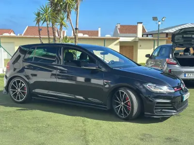 Volkswagen Golf 2019 - 31700 EUR, 98053 km - AUTO.MOTO.pt - 98053km - foto 8 de 20