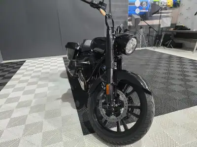BMW R 18 Roctane 2023 - 22999 EUR, 2500 km - AUTO.MOTO.pt - 2500km - foto 4 de 17