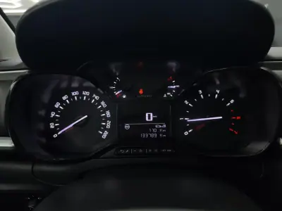 Citroën C3 2018 - 9950 EUR, 133750 km - AUTO.MOTO.pt - 133750km - foto 28 de 43