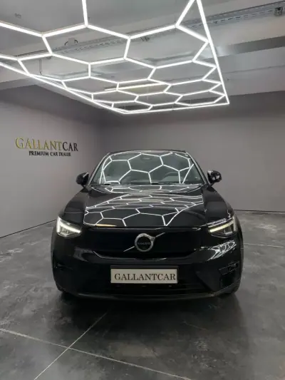 Volvo C40 2023 - 34000 EUR, 63574 km - AUTO.MOTO.pt - 63574km - foto 5 de 16