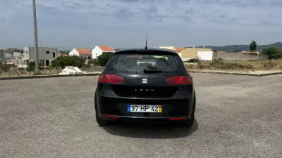 SEAT Leon 2009 - 6900 EUR, 250000 km - AUTO.MOTO.pt - 250000km - foto 29 de 30