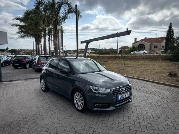 Audi A1 Sportback 2016 - 12990 EUR, 160000 km - 160000km - foto 9 de 12
