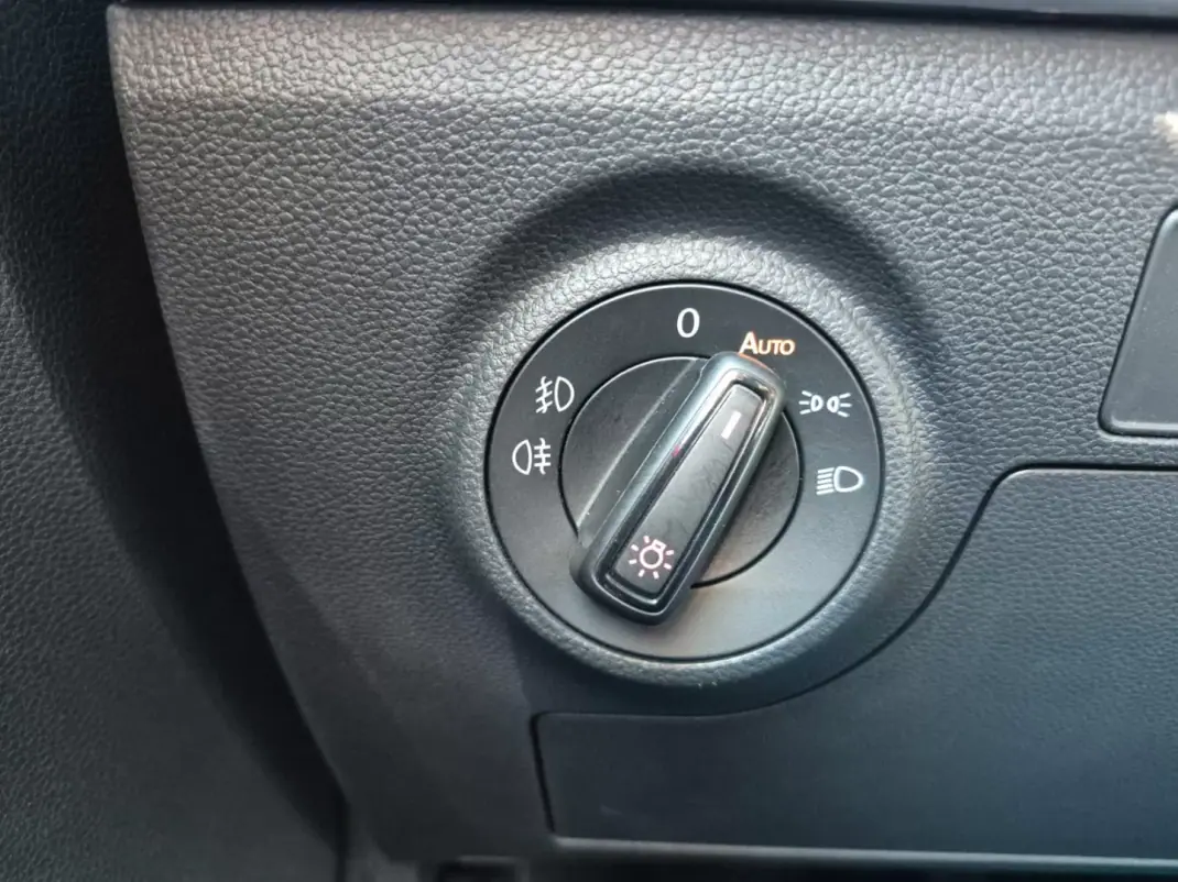 SEAT Ibiza 2021 - 16900 EUR, 39108 km - AUTO.MOTO.pt - 39108km - foto 9 de 24