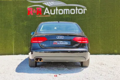 Audi A4 2011 - 11900 EUR, 233000 km - AUTO.MOTO.pt - 233000km - foto 5 de 19