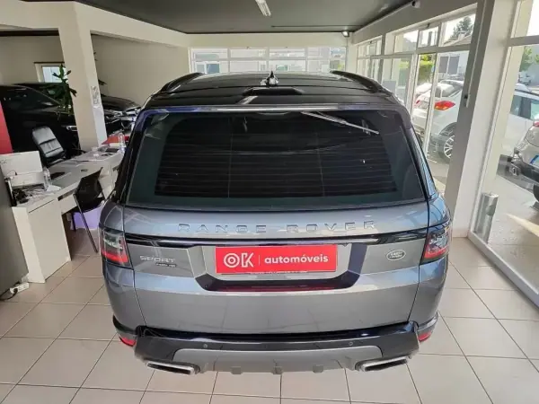 Land Rover Range Rover Sport 2018 - 42990 EUR, 159000 km - AUTO.MOTO.pt - 159000km - foto 10 de 35