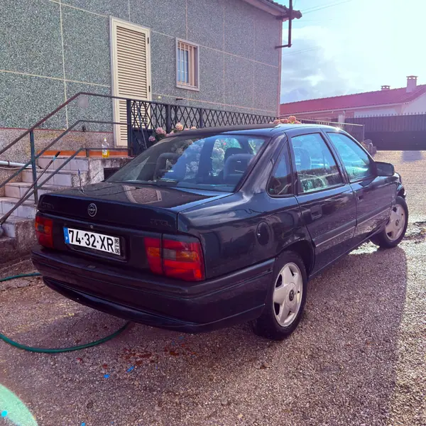 Opel GT 2.0 T 1995 Gasolina — 307 000 km · Santarém Opel GT 2.0 T 1995 Gasolina