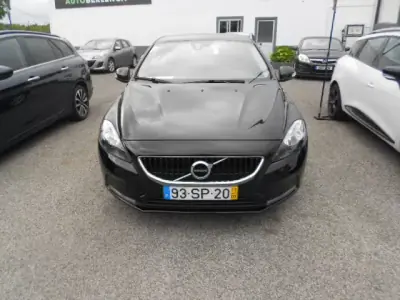 Volvo 121 2017 - 14900 EUR, 157026 km - AUTO.MOTO.pt - 157026km - foto 1 de 13