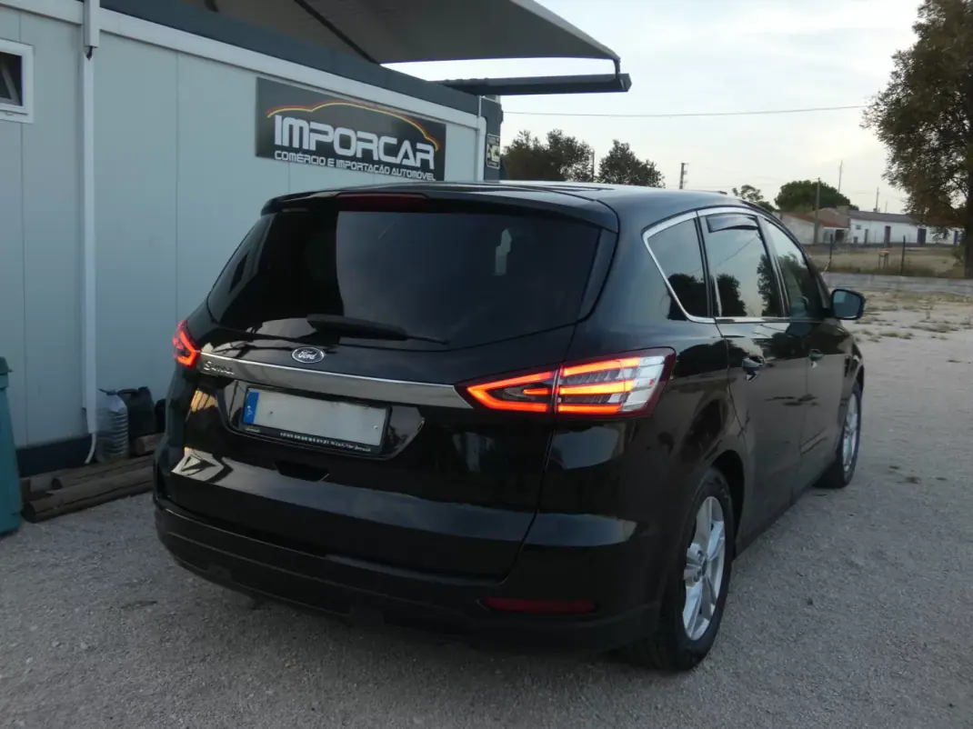 Ford S-Max 2016 - 18750 EUR, 199000 km - AUTO.MOTO.pt - 199000km - foto 2 de 25