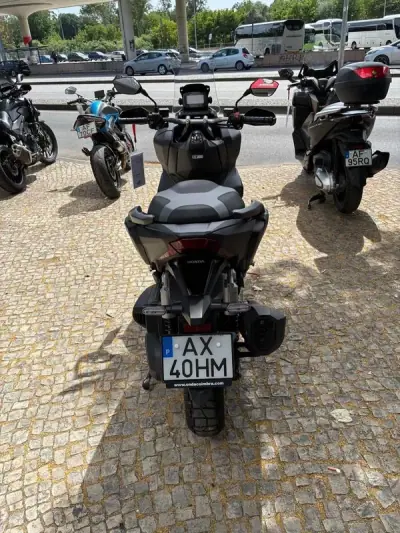 Honda ADV 150 2023 - 5300 EUR, 16240 km - AUTO.MOTO.pt - 16240km - foto 2 de 14