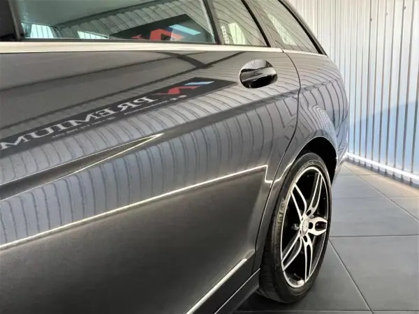 Mercedes-Benz C 220 2008 - 13990 EUR, 231000 km - AUTO.MOTO.pt - 231000km - foto 41 de 42