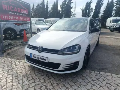 Volkswagen Golf 2014 - 17500 EUR, 162848 km - AUTO.MOTO.pt - 162848km - foto 2 de 57