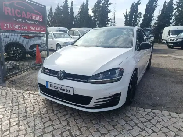 Volkswagen Golf 2014 - 17500 EUR, 162848 km - AUTO.MOTO.pt - 162848km - foto 2 de 57