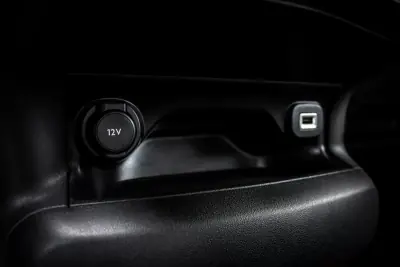 Citroën C4 Cactus 2016 - 10550 EUR, 98640 km - AUTO.MOTO.pt - 98640km - foto 20 de 42