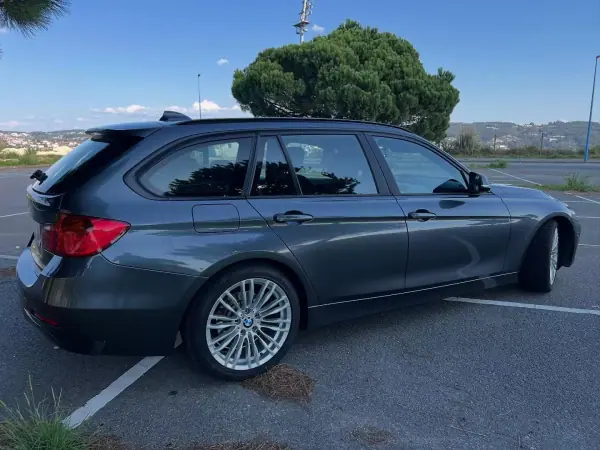 BMW 320 2012 - 13950 EUR, 274500 km - AUTO.MOTO.pt - 274500km - foto 4 de 10