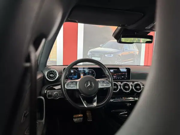 Mercedes-Benz A 180 2020 - 27500 EUR, 77644 km - 77644km - foto 16 de 20