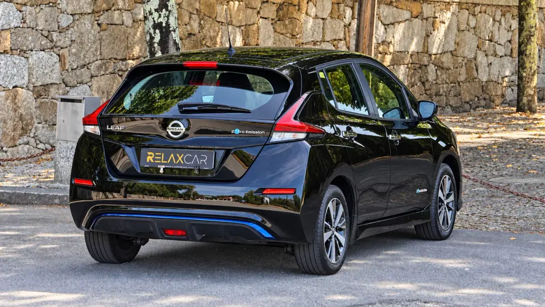 Nissan Leaf 2019 - 8990 EUR, 188000 km - 188000km - foto 9 de 20