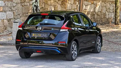 Nissan Leaf 2019 - 8990 EUR, 188000 km - 188000km - foto 9 de 20