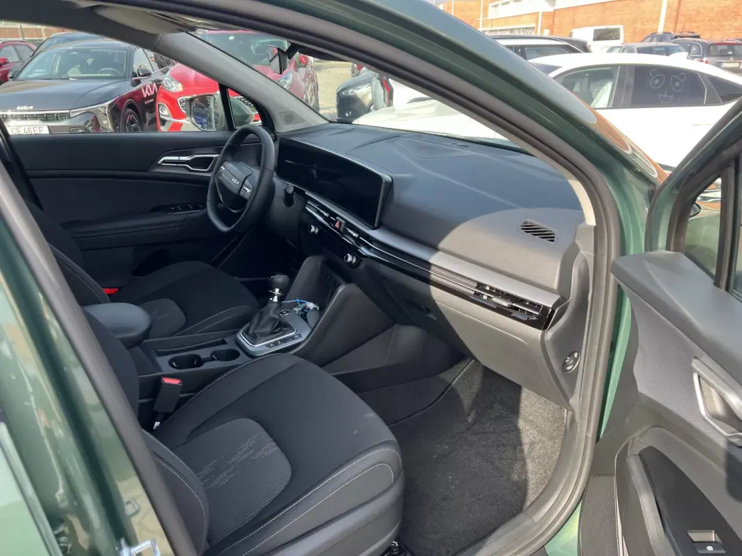 Kia Sportage 2026 - 34900 EUR, 20 km - AUTO.MOTO.pt - 20km - foto 11 de 19