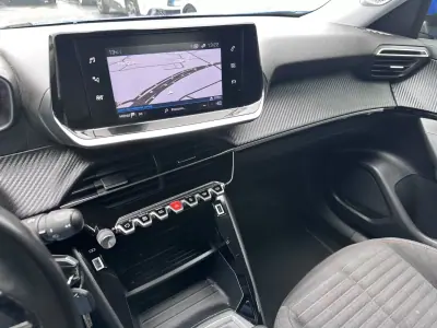 Peugeot 2008 2021 - 14900 EUR, 159000 km - AUTO.MOTO.pt - 159000km - foto 18 de 31