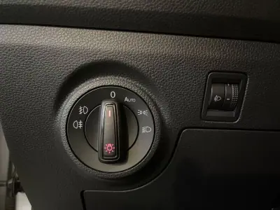 SEAT Ibiza 2019 - 10950 EUR, 170000 km - AUTO.MOTO.pt - 170000km - foto 26 de 28