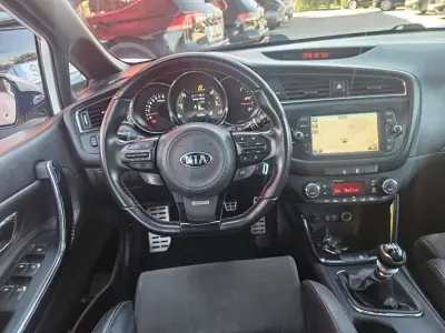 Kia Ceed 2015 - 15900 EUR, 113000 km - 113000km - foto 28 de 31