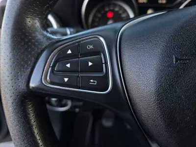 Mercedes-Benz CLA 180 2016 - 16990 EUR, 169000 km - AUTO.MOTO.pt - 169000km - foto 18 de 33