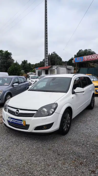 Opel Astra Caravan 2010 - 7398 EUR, 198797 km - AUTO.MOTO.pt - 198797km - foto 2 de 17