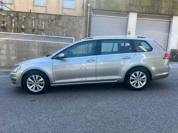 Volkswagen Golf Variant 2016 - 12950 EUR, 173000 km - AUTO.MOTO.pt - 173000km - foto 9 de 15