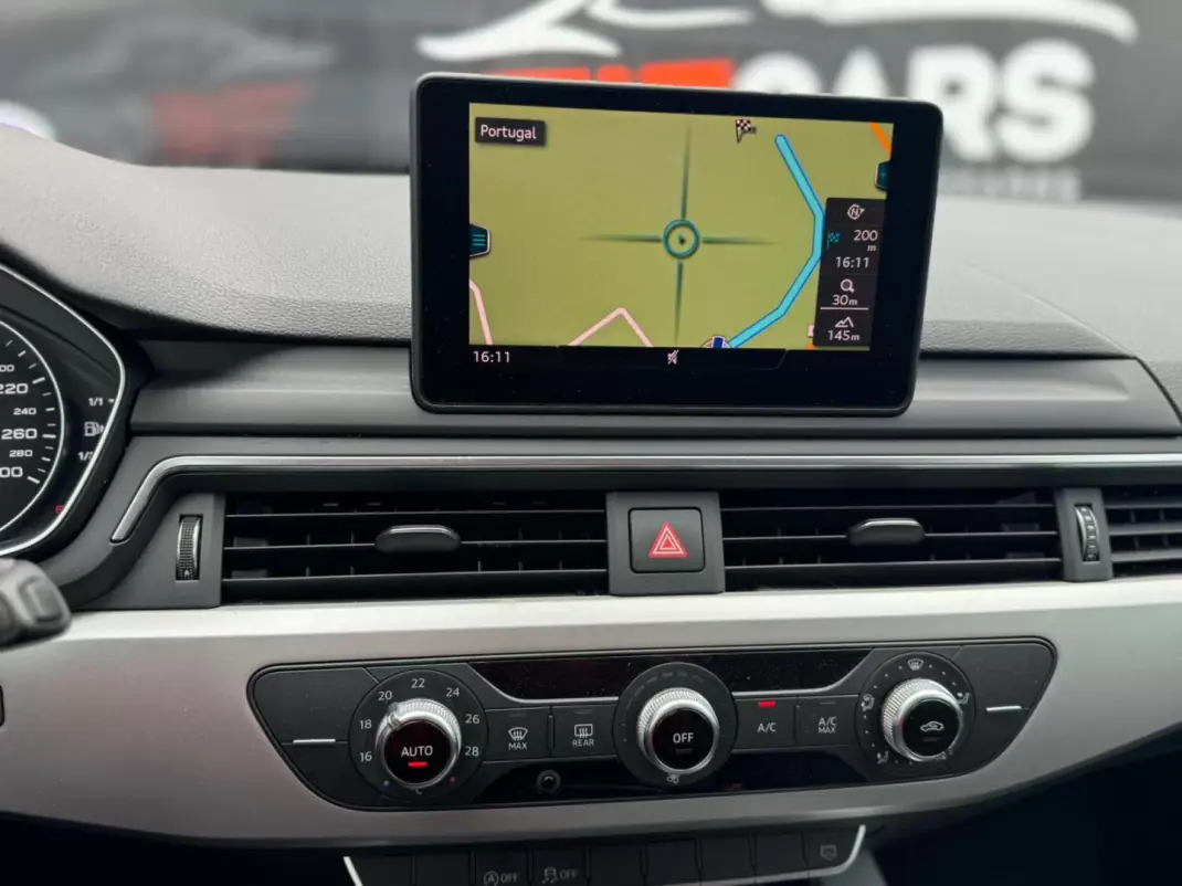 Audi A4 Avant 2019 - 24900 EUR, 91315 km - AUTO.MOTO.pt - 91315km - foto 16 de 21