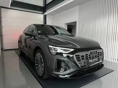 Audi Q8 e-Tron Sportback 2023 - 49500 EUR, 93000 km - AUTO.MOTO.pt - 93000km - foto 5 de 31