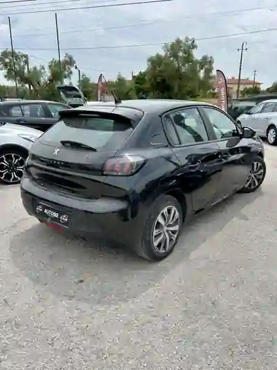 Peugeot 208 2020 - 12500 EUR, 67052 km - AUTO.MOTO.pt - 67052km - foto 3 de 10