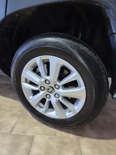 Toyota Yaris Cross 2024 - 26000 EUR, 47500 km - AUTO.MOTO.pt - 47500km - foto 6 de 41