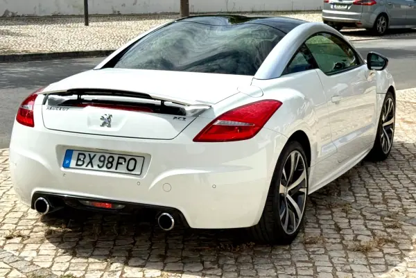 Peugeot RCZ 2015 - 16990 EUR, 144034 km - AUTO.MOTO.pt - 144034km - foto 4 de 64