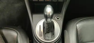 Volkswagen New Beetle 2011 - 18490 EUR, 163800 km - AUTO.MOTO.pt - 163800km - foto 39 de 41