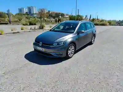 Volkswagen Golf Variant 2017 — foto 2 de 13
