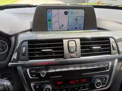 BMW 320 2013 - 12000 EUR, 350000 km - AUTO.MOTO.pt - 350000km - foto 13 de 14
