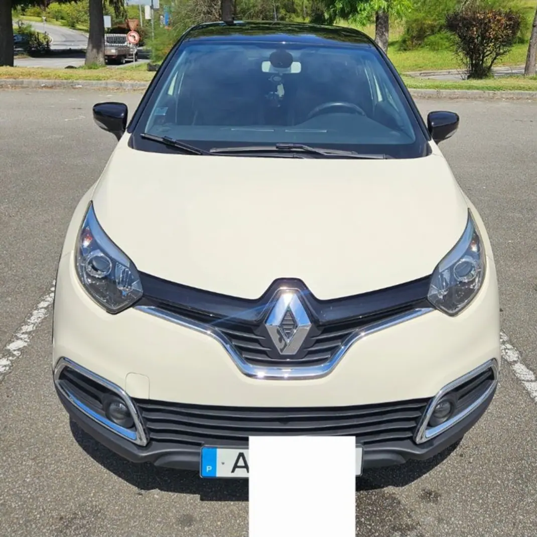 Renault Captur 2016 - 12400 EUR, 79200 km - 79200km - foto 1 de 12