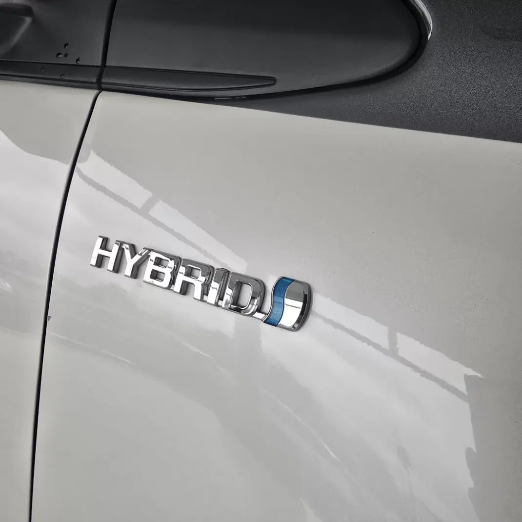 Toyota Yaris 2020 - 18950 EUR, 77356 km - AUTO.MOTO.pt - 77356km - foto 26 de 28