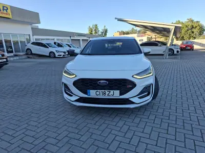 Ford Focus 2022 - 16500 EUR, 97500 km - AUTO.MOTO.pt - 97500km - foto 3 de 37