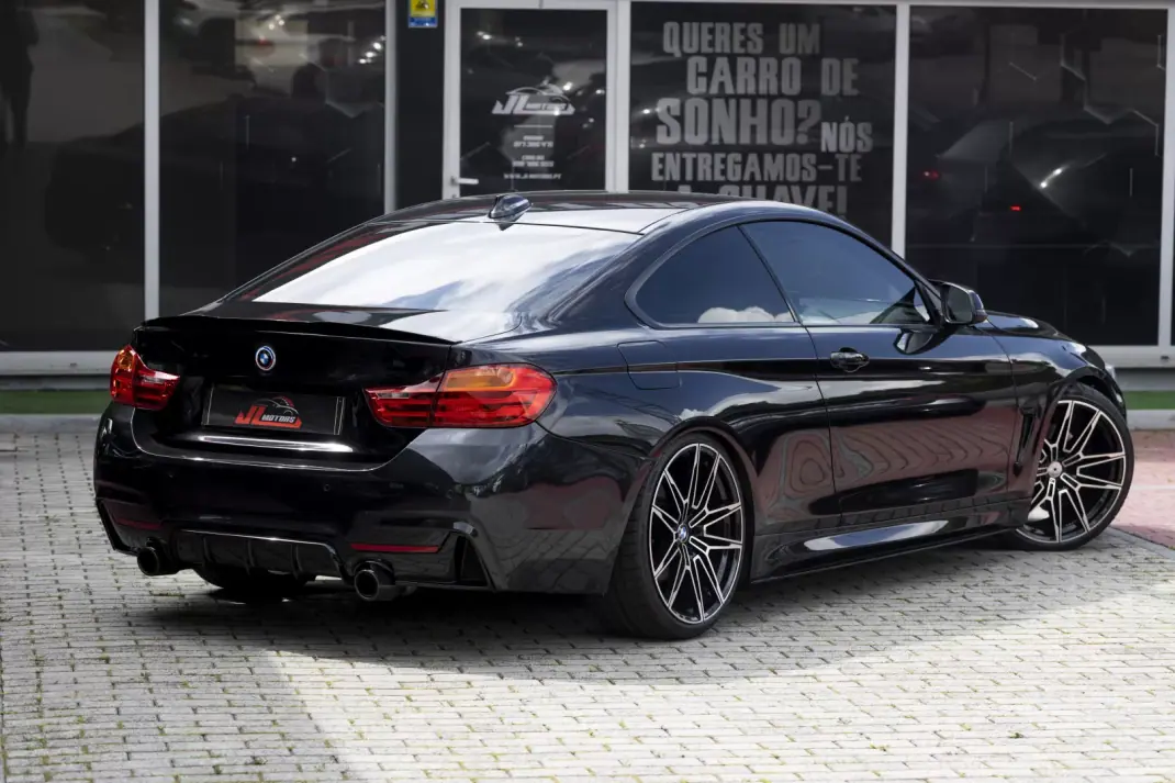 BMW 420 2016 - 23900 EUR, 200900 km - AUTO.MOTO.pt - 200900km - foto 28 de 34