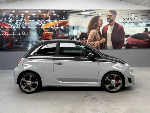 Abarth 500C 2011 - 13990 EUR, 139400 km - 139400km - foto 5 de 17